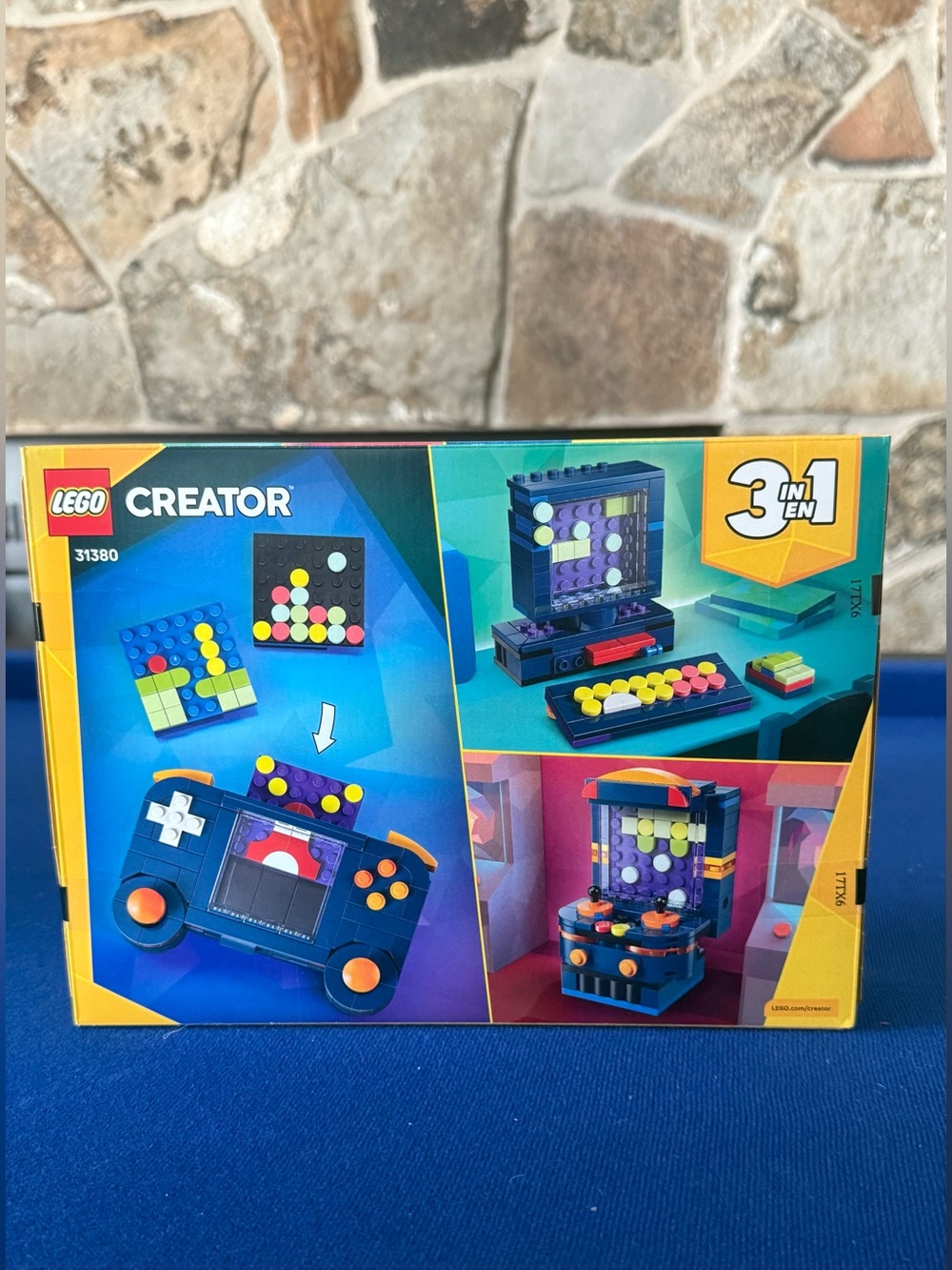 Lego Creator 3-in-1 Retro Arcade Set - Blue, Yellow, Purple